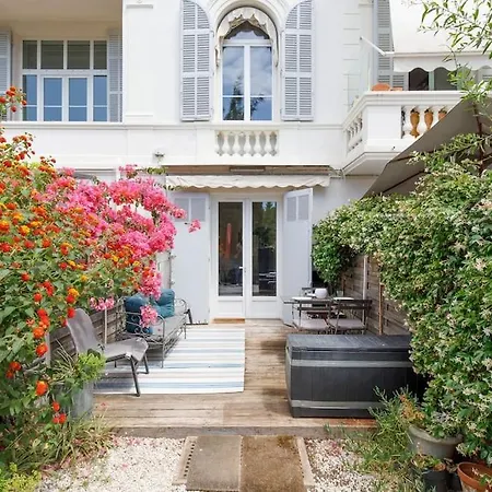 L'annonciade-calme-terrasse-parking * Κάννες