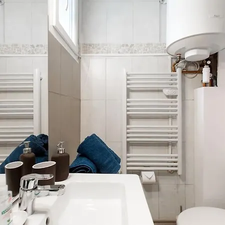 L'annonciade-calme-terrasse-parking Κάννες